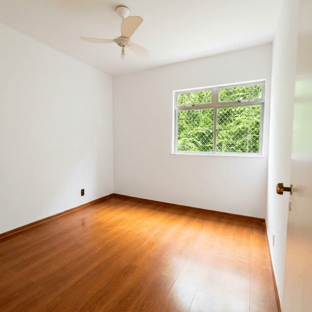 Quarto 1 com vista para a mata