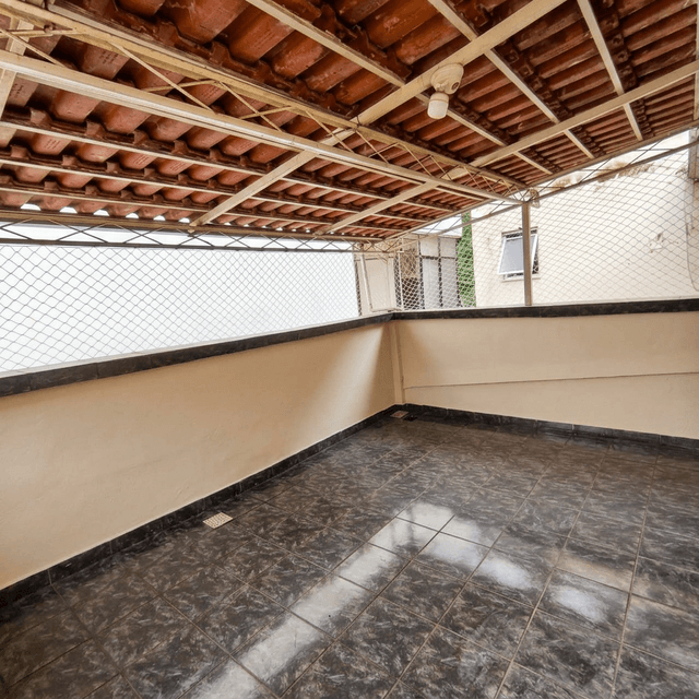 Terraço principal coberto